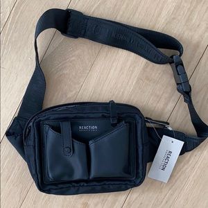 NWT Kenneth Cole Waist Purse